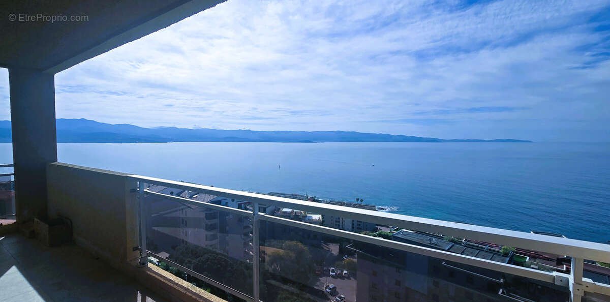 Appartement à AJACCIO