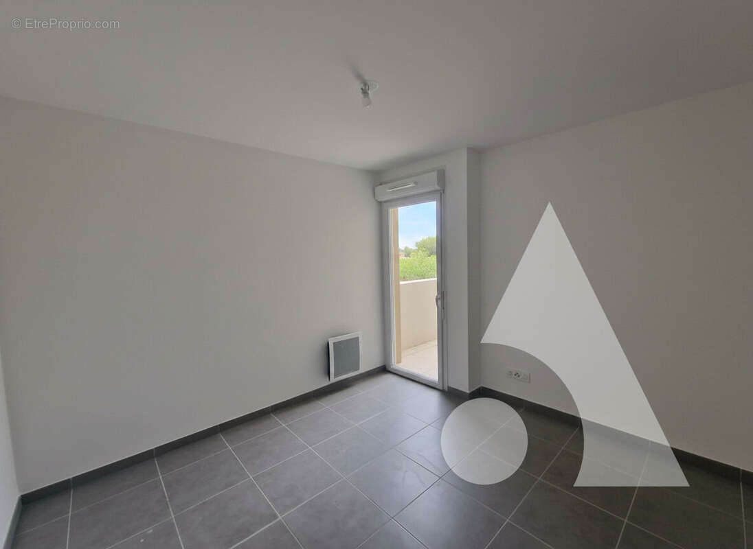 Appartement Draguignan 2 pièces 40 m² résidence les allées de Jade - photo 8