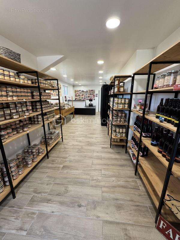 Commerce à SAINT-HAON-LE-VIEUX