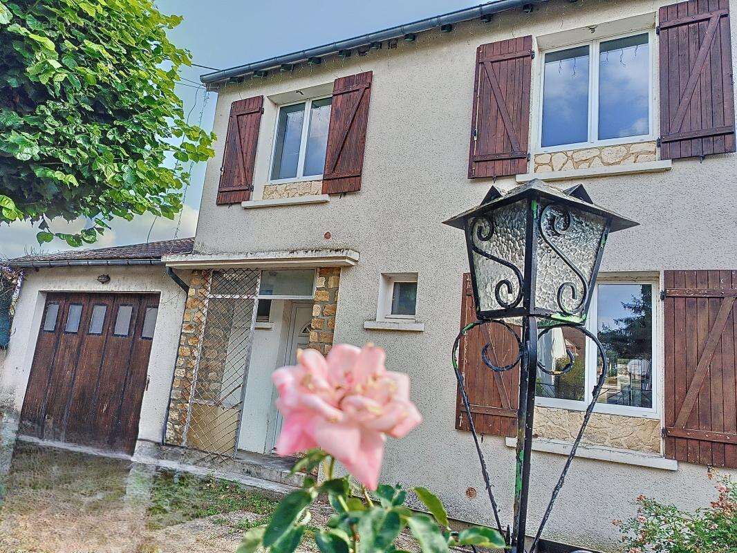 Maison à VILLEFRANCHE-SUR-CHER