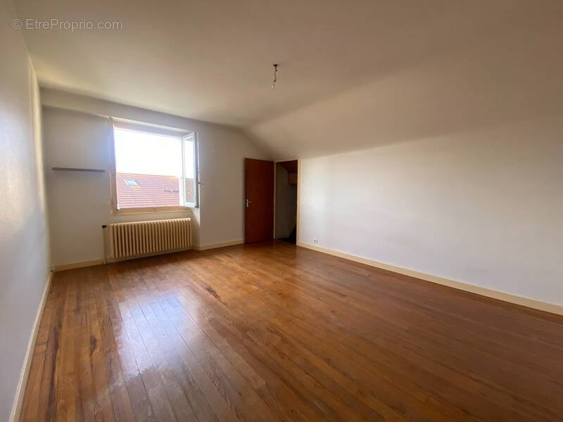 Appartement à SAINT-JEAN-DE-GONVILLE