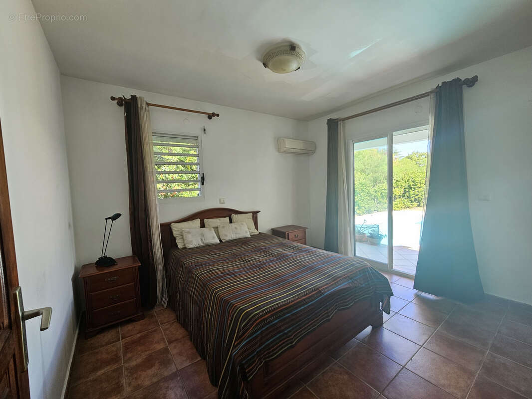 Maison à SAINT-FRANCOIS