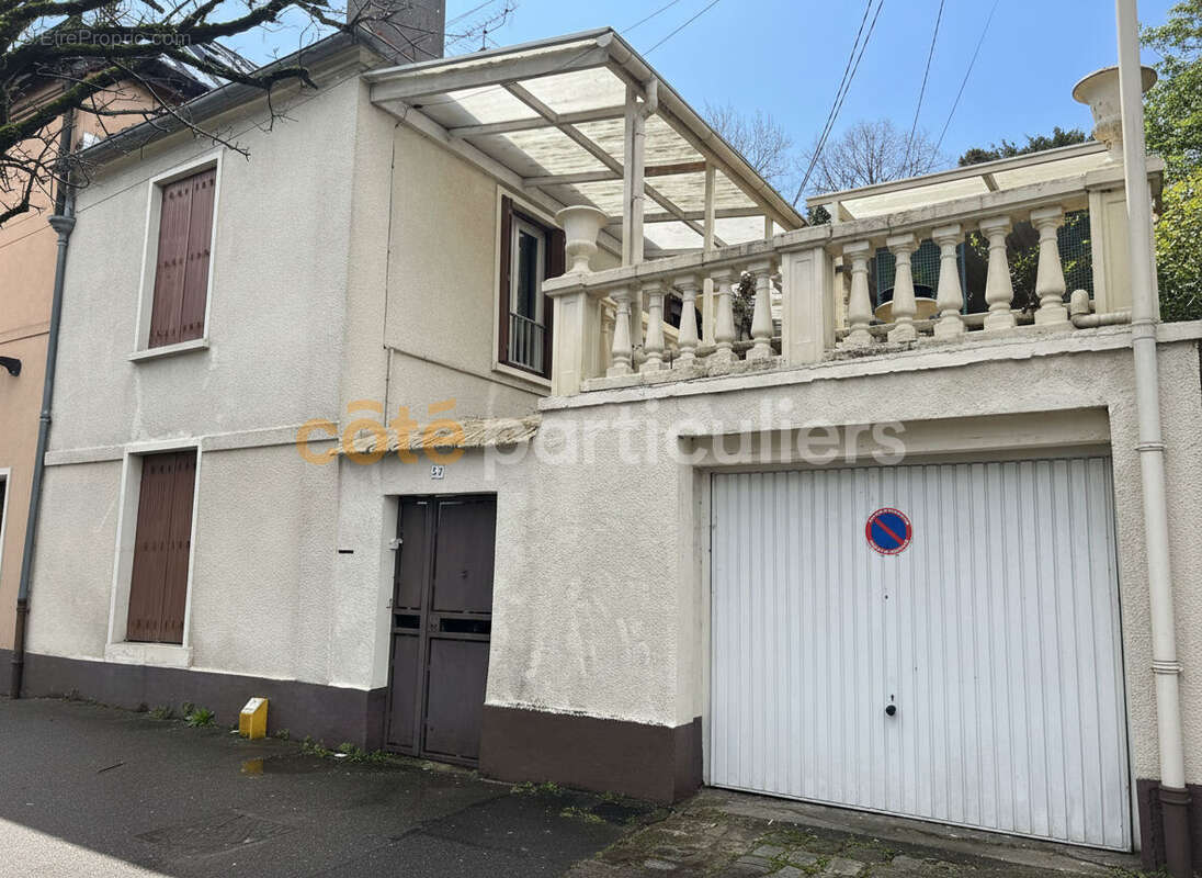 Maison à VILLENEUVE-SAINT-GEORGES