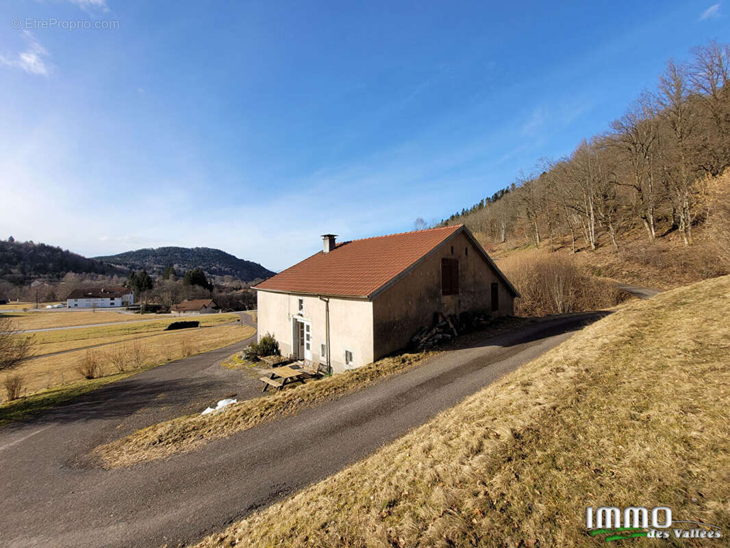 Ferme avec terrain de 6200 m² - photo 15
