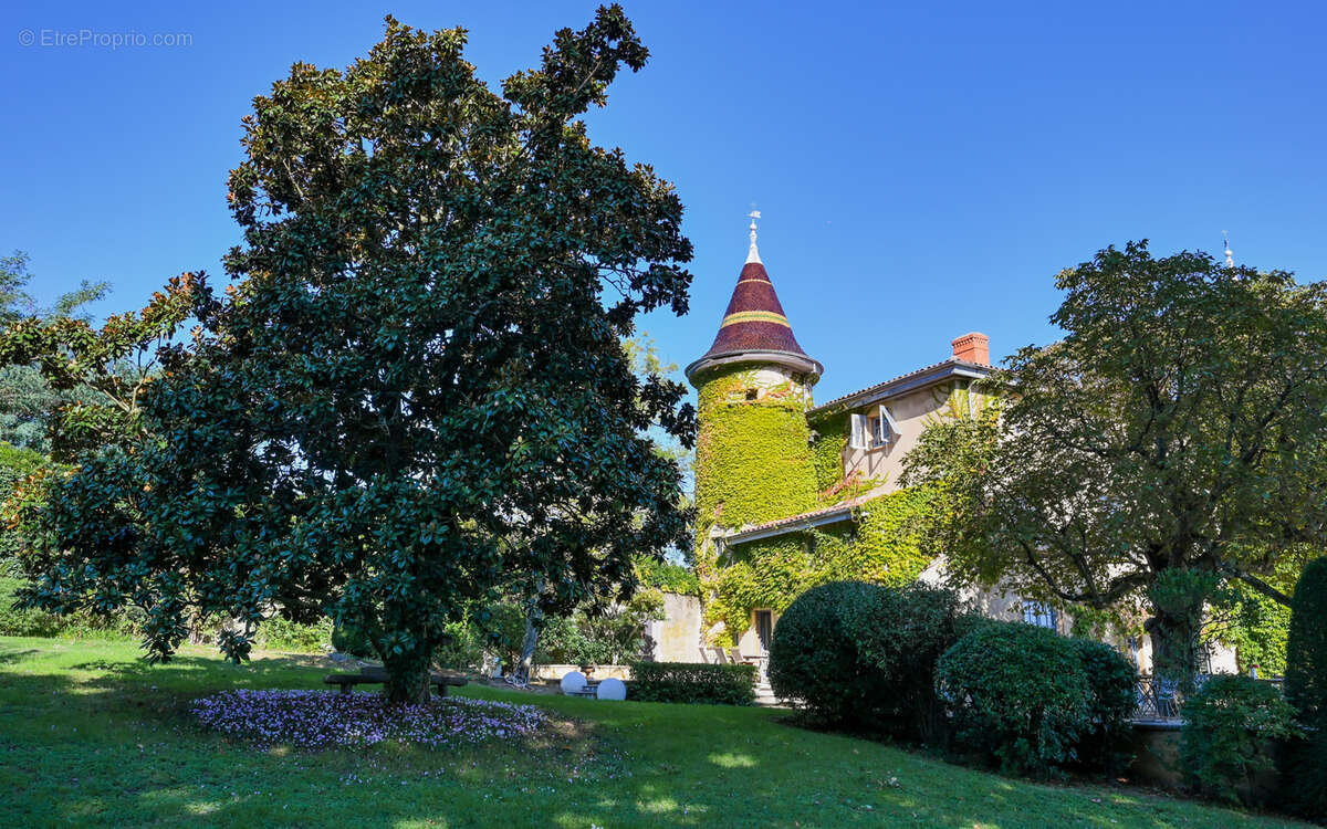 Maison à MARCILLY-D&#039;AZERGUES