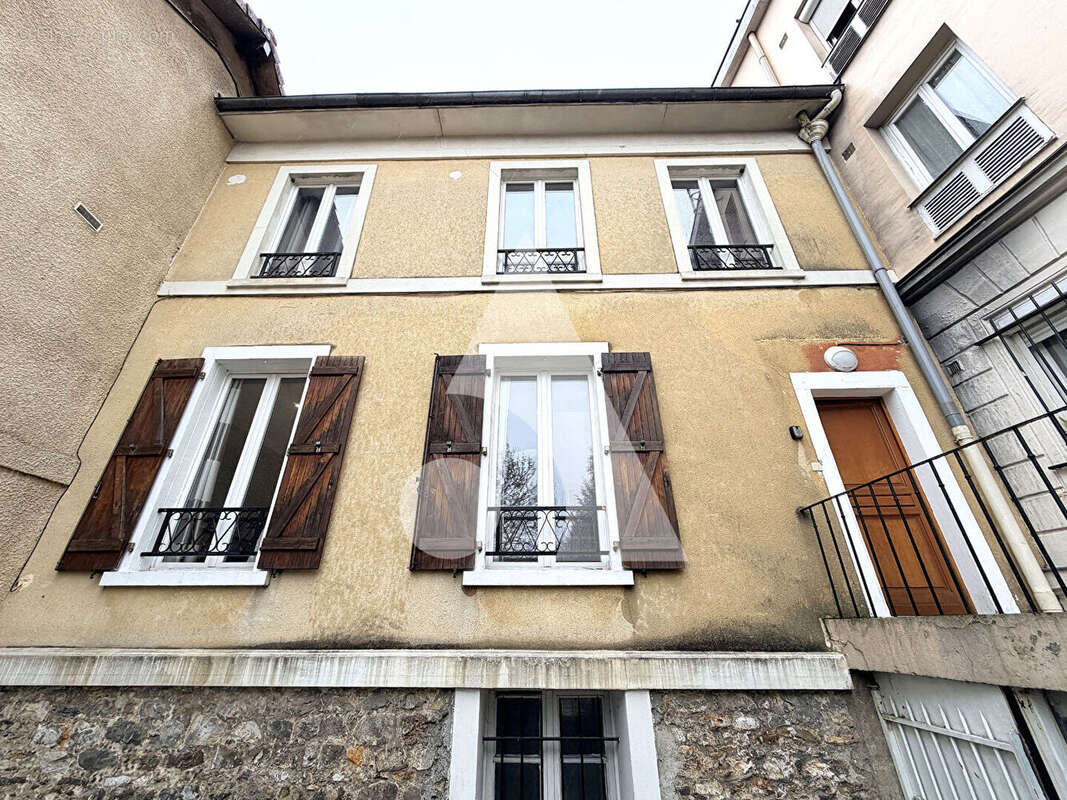 Appartement à DEUIL-LA-BARRE