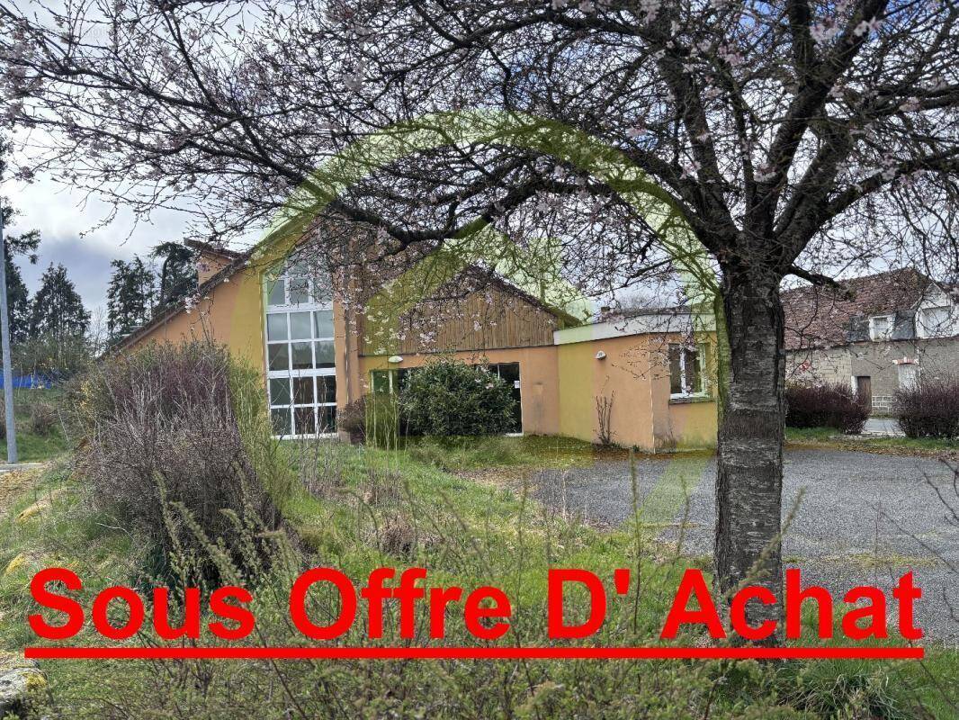 Commerce à CHENERAILLES