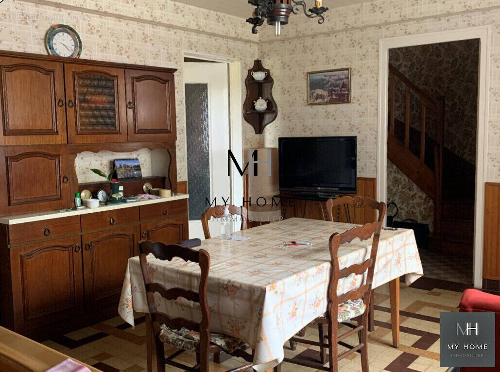 Maison à ASSE-LE-BOISNE