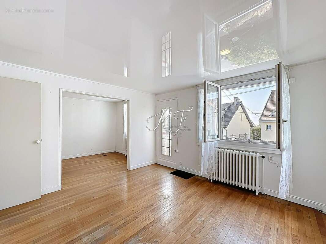 Photo 5 - Maison à CORMEILLES-EN-PARISIS