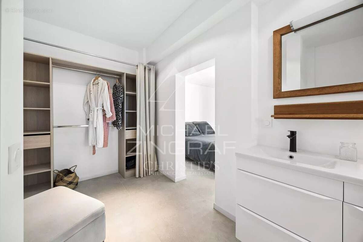 Maison à THEOULE-SUR-MER