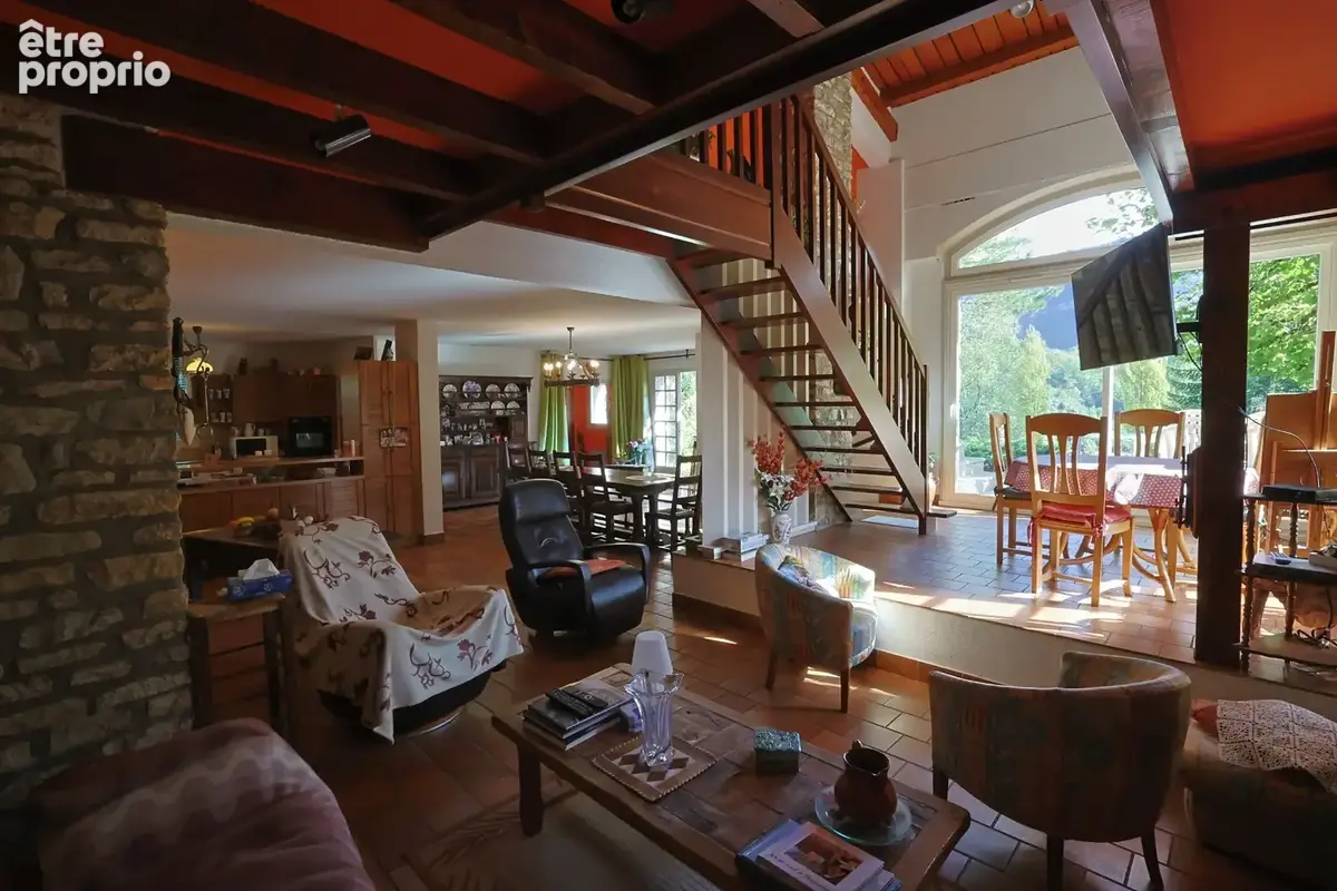 Maison à vendre 7 pièces THOIRETTE (39) - photo 9