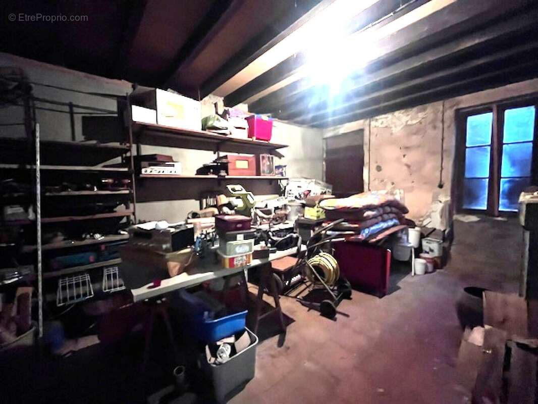 Maison à LA SALVETAT-SAINT-GILLES