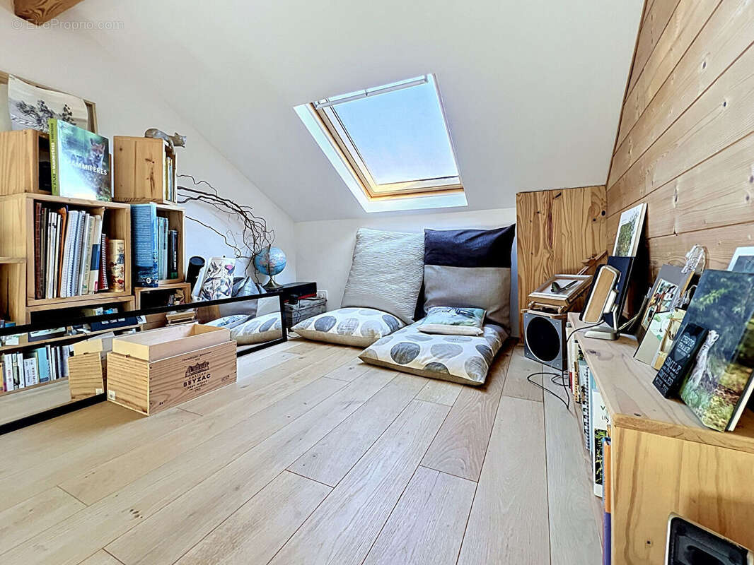 Maison à NANTERRE