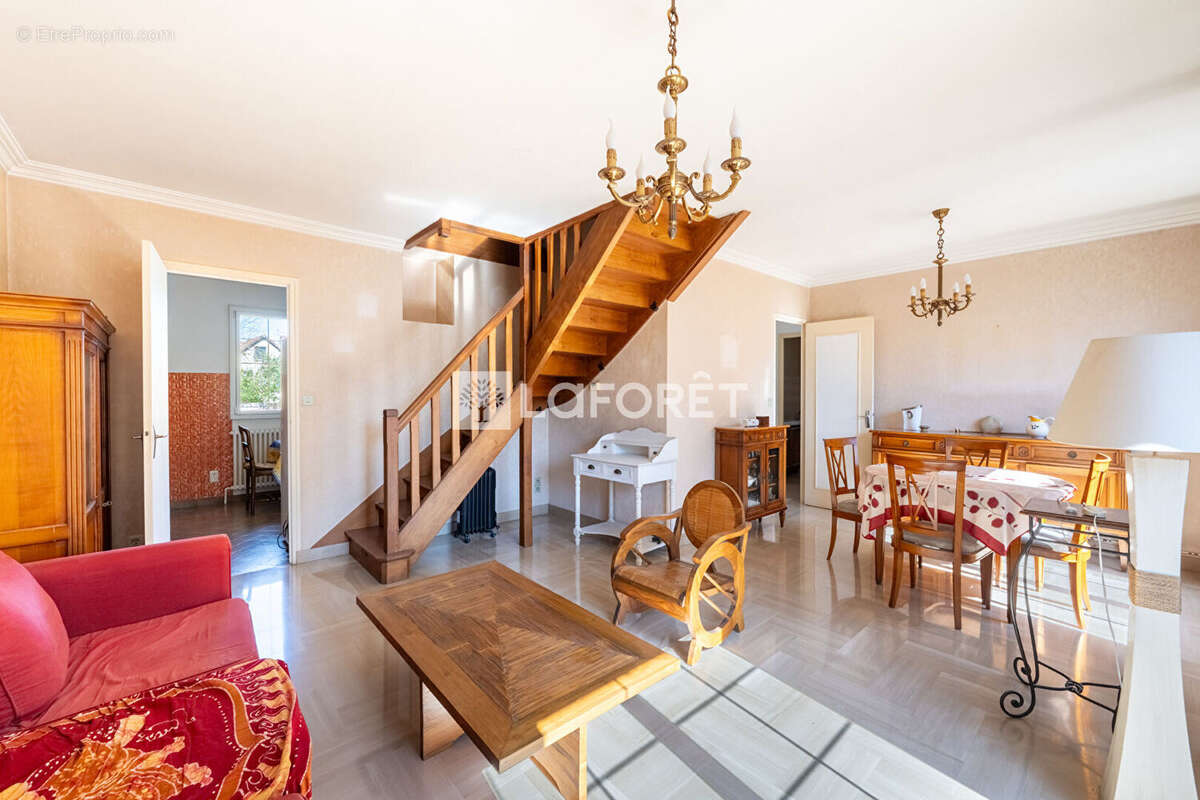 Maison Conflans Sainte Honorine 4 pièce(s) 101 m2 - photo 6