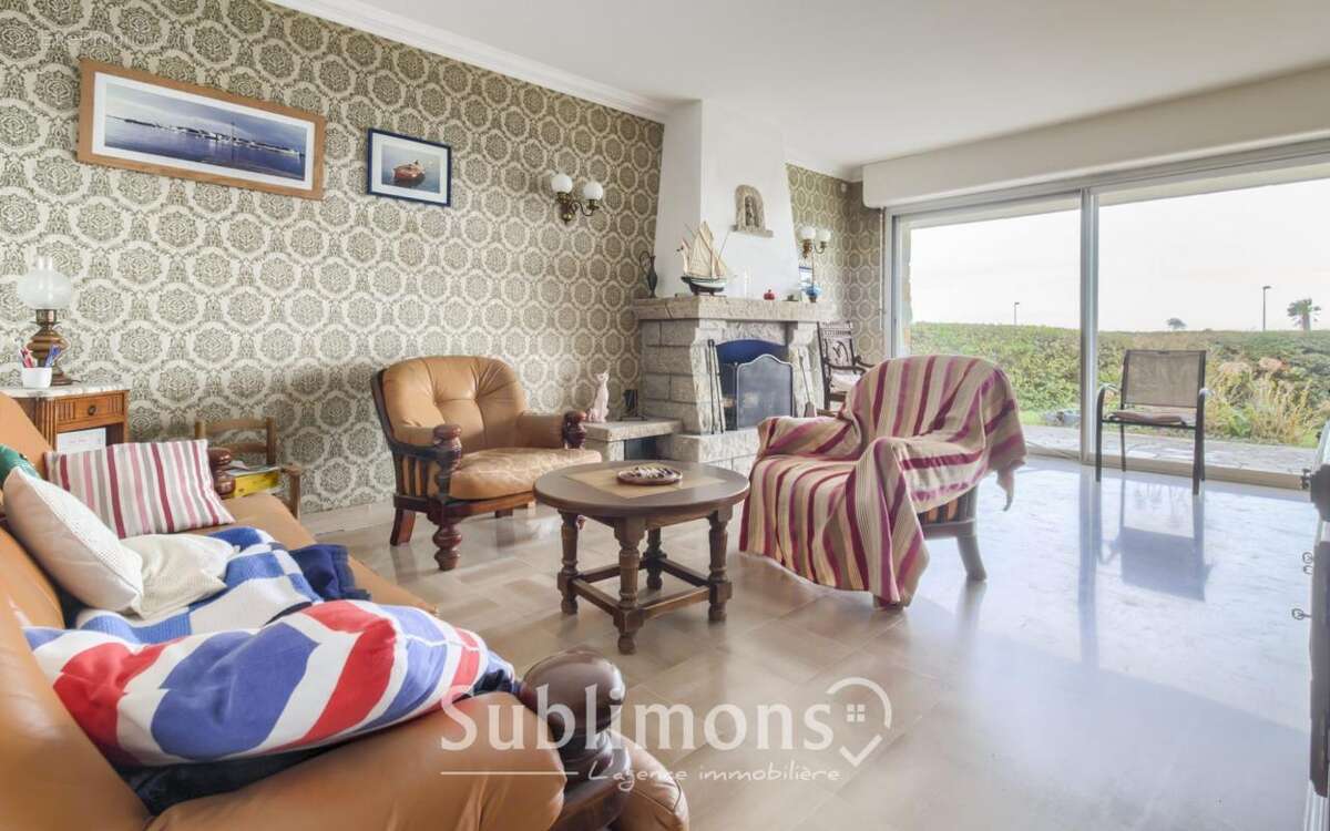 Maison à PORT-LOUIS