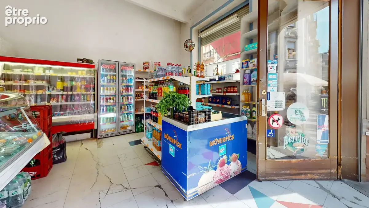 A Vendre Local Commercial - photo 2