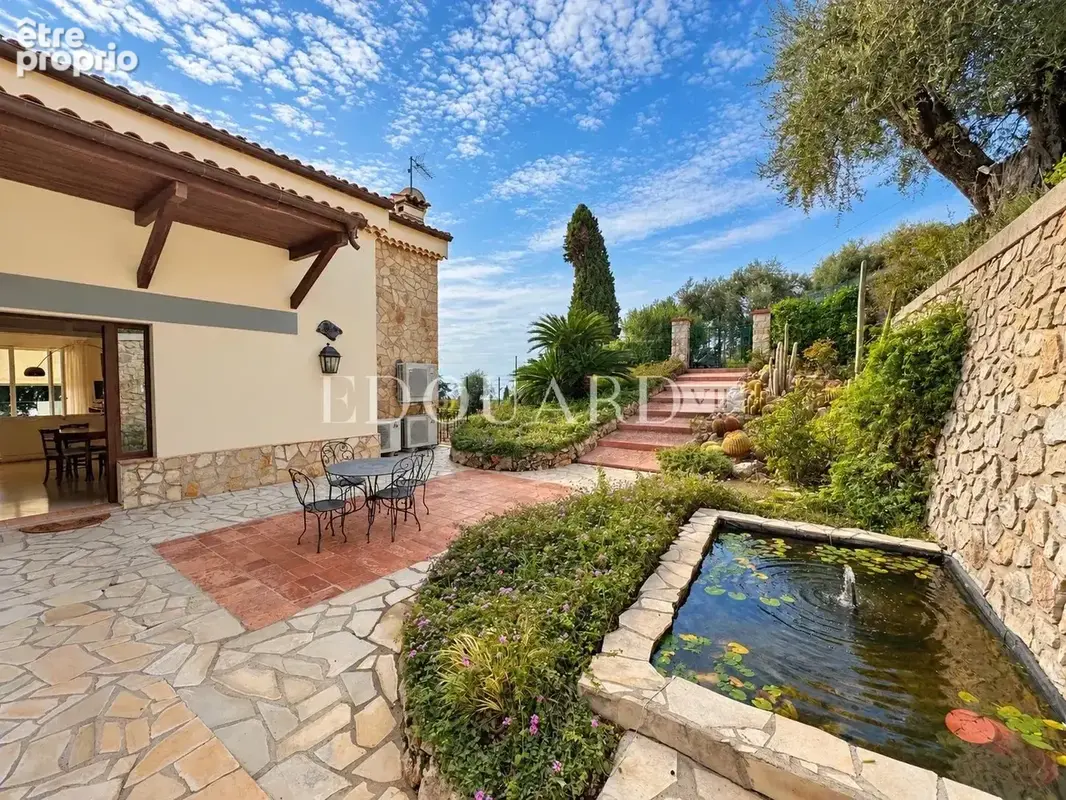 Magnifique haut de villa avec terrasse, splendide vue mer panoramique, jardin, piscine et garage - photo 2