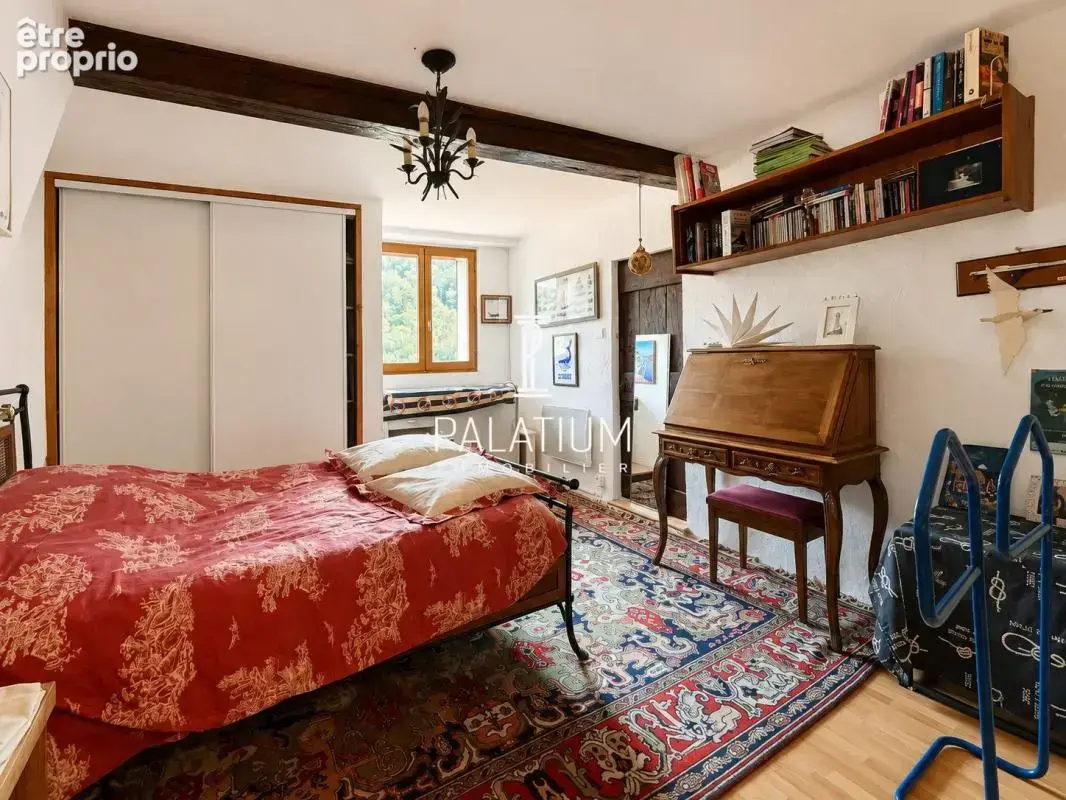 Maison de caractère - 260 m² - 4 appartements & revenus lo - photo 12