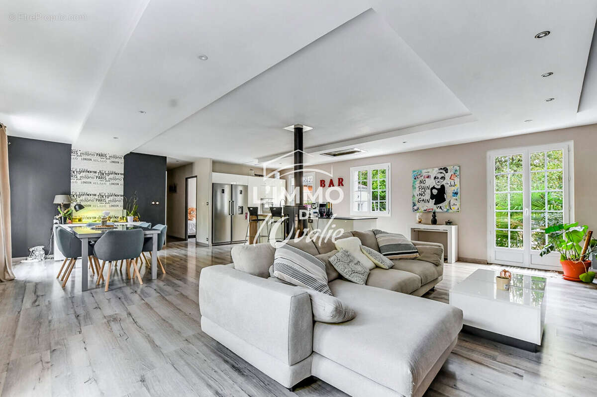 Maison à VILLAUDRIC