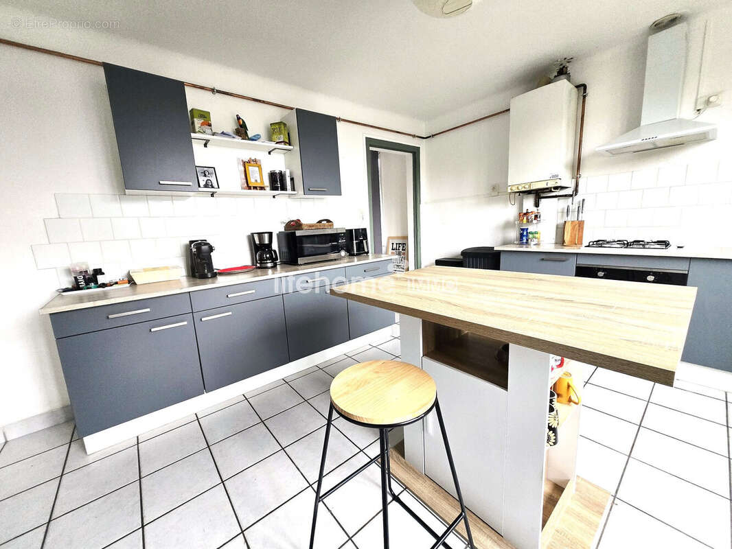 Appartement à SAINTE-FEYRE