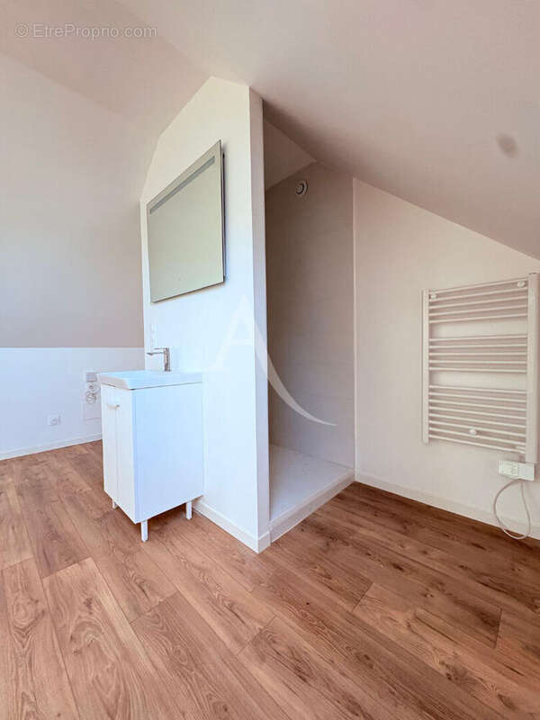 Maison à SAINT-MATHURIN-SUR-LOIRE