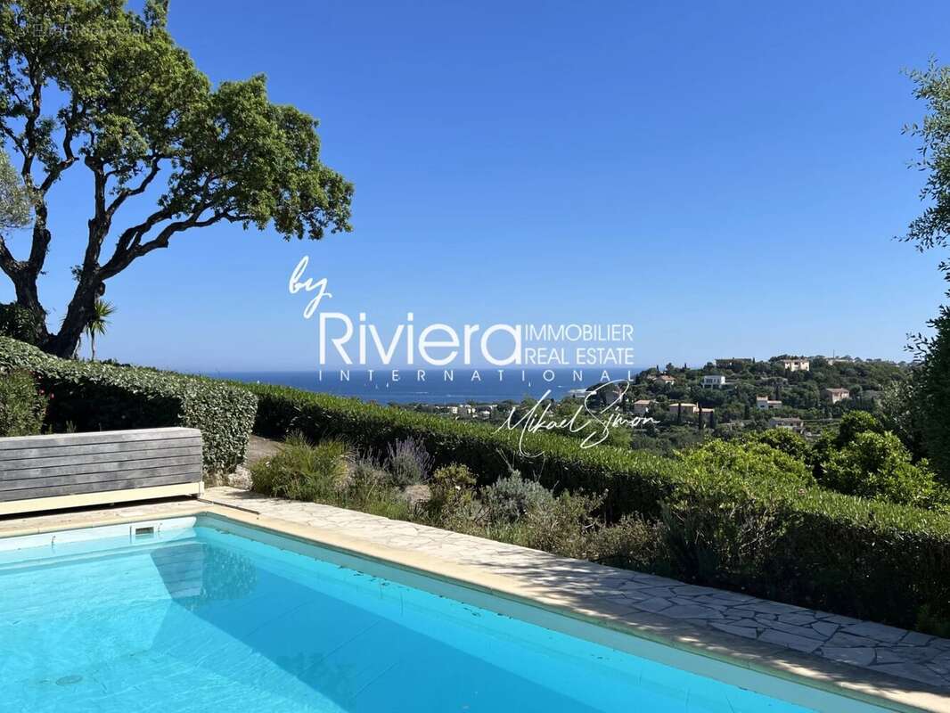 Maison à CAVALAIRE-SUR-MER