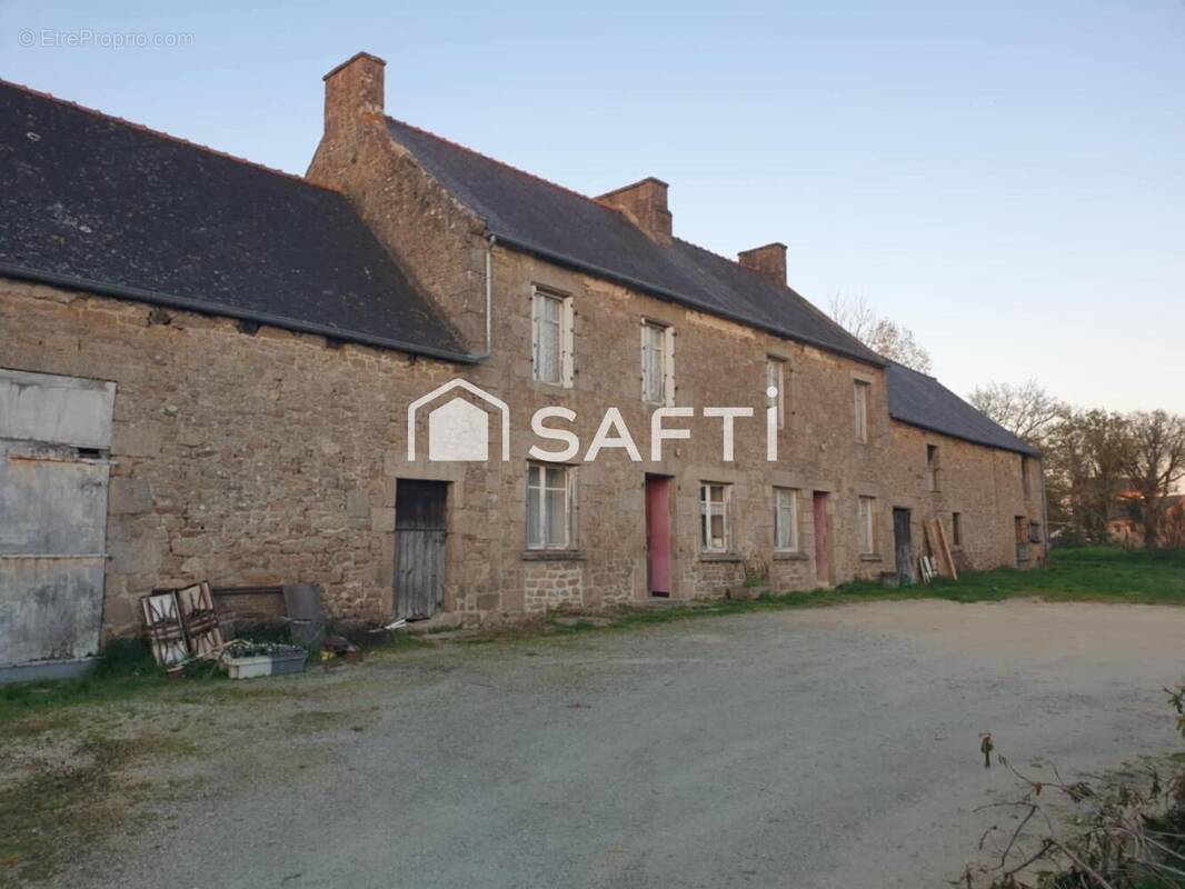 Photo 1 - Maison à VILDE-GUINGALAN