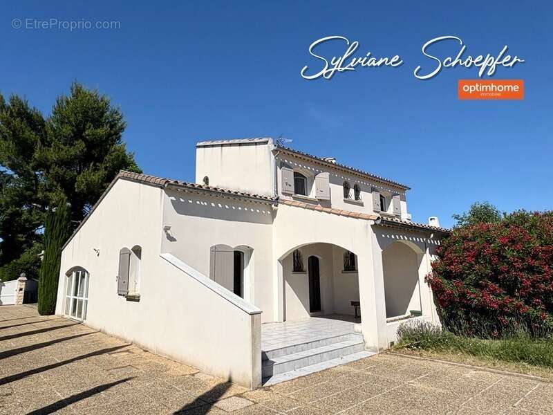 Maison à MONTELIMAR