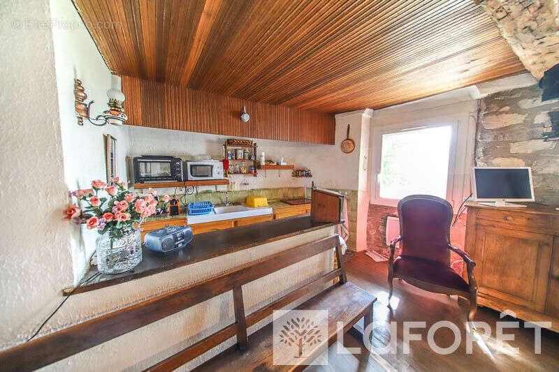 Appartement à CHATEAUROUX-LES-ALPES