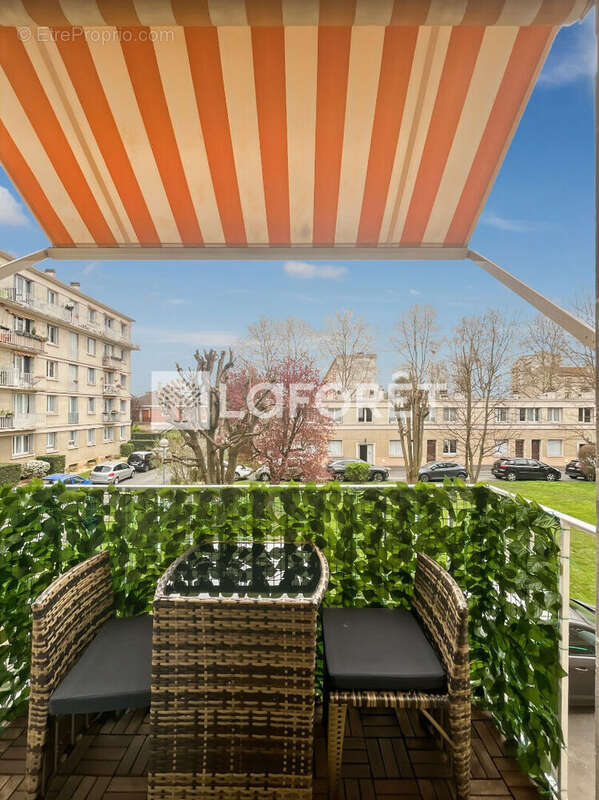 Appartement à MAISONS-ALFORT
