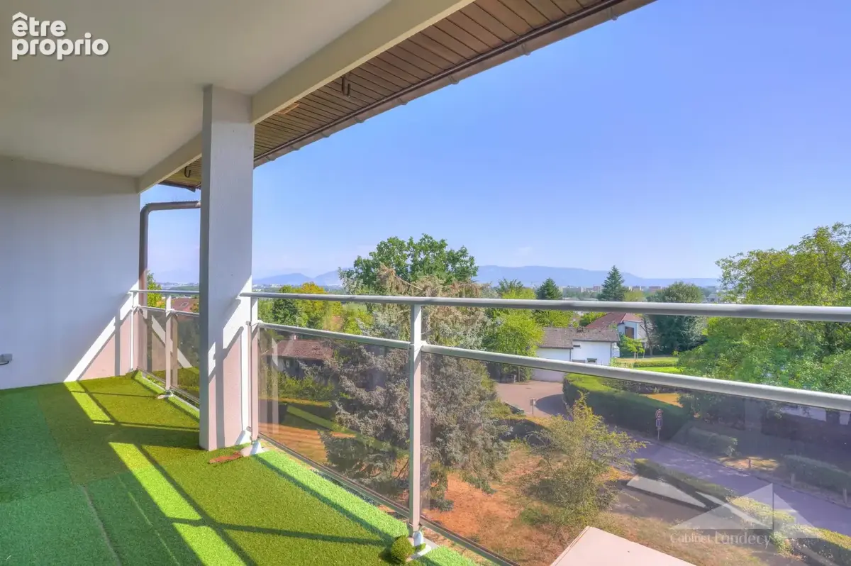 Appartement à PREVESSIN-MOENS