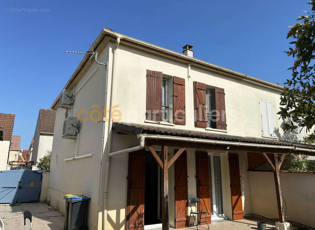 Maison à VILLENEUVE-SAINT-GEORGES