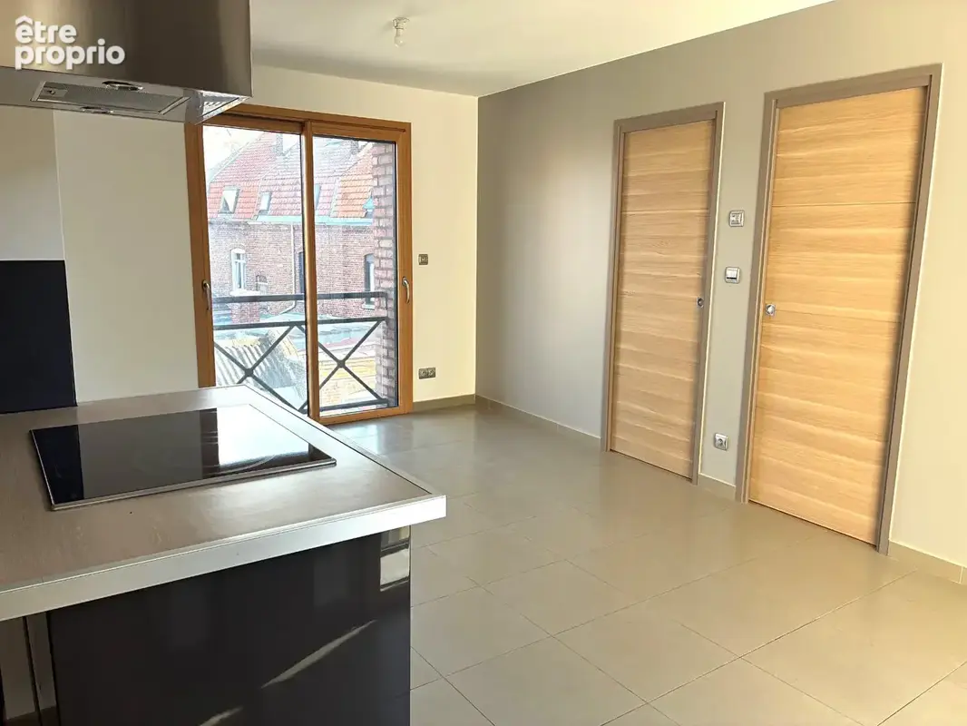 Dans peteit immeuble t2/3 de 43.30m² - photo 3