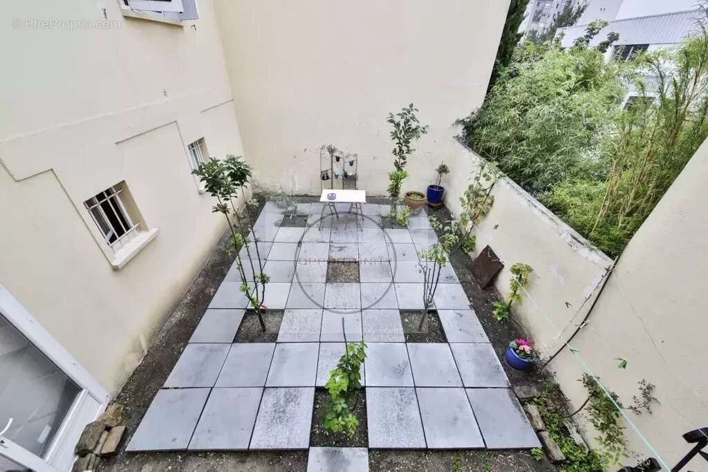 Maison 186 m² à Montreuil  - photo 2