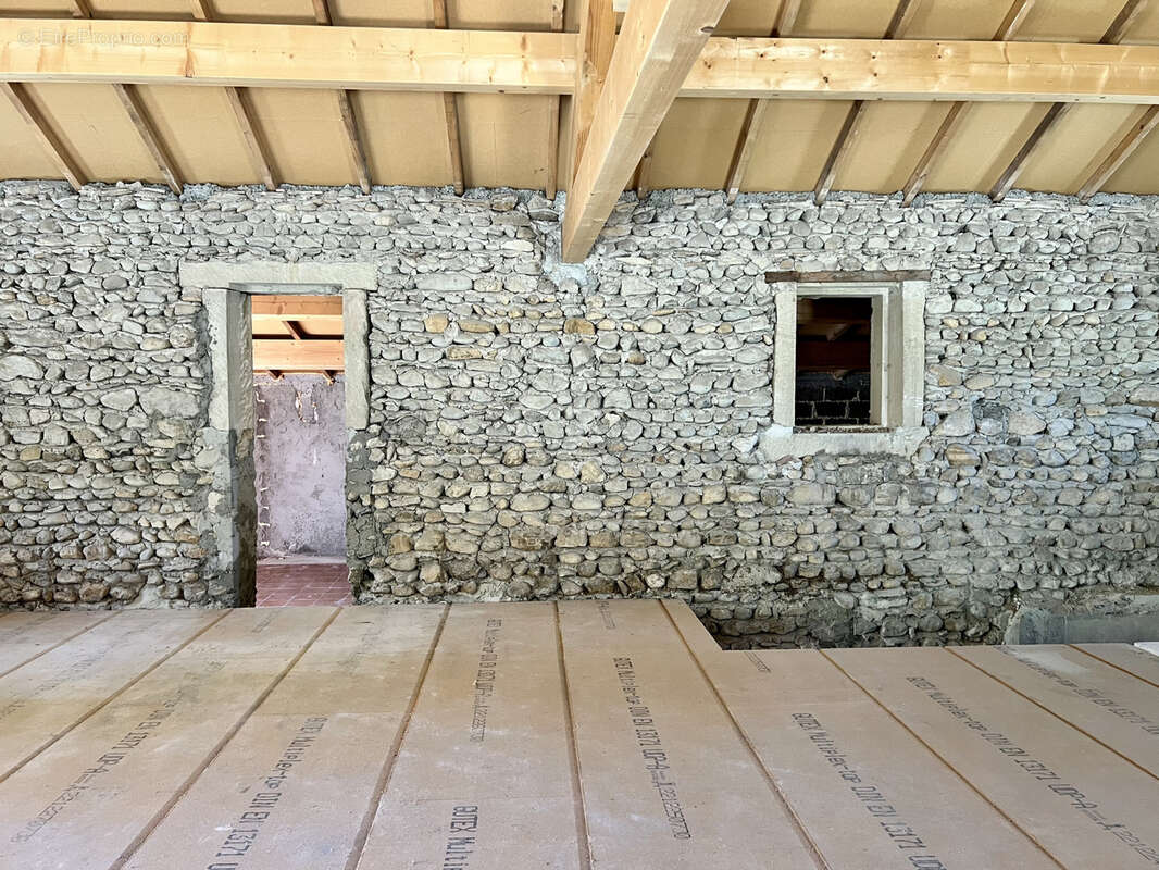 Maison à VISAN