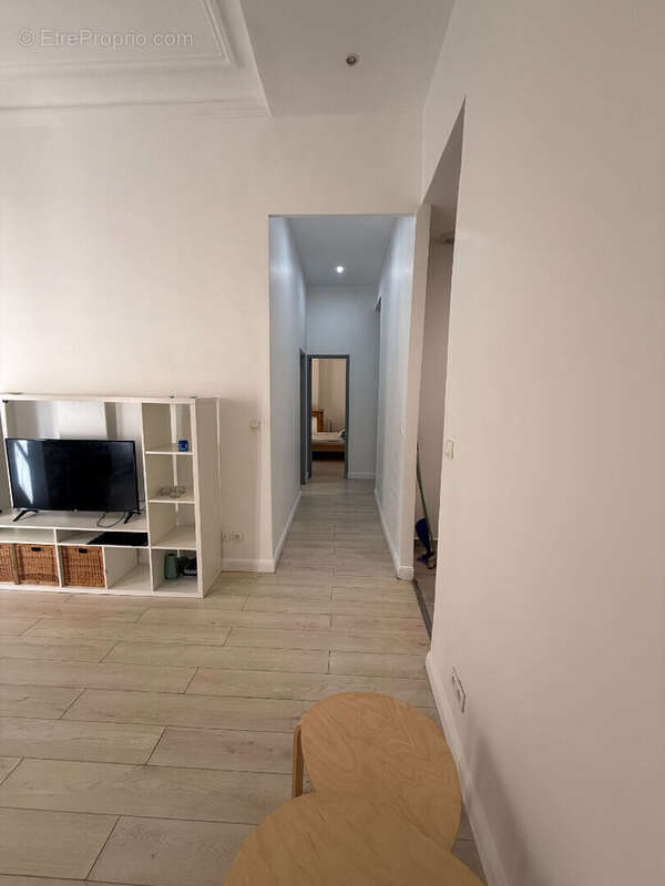 Appartement à MARSEILLE-2E