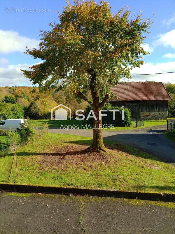 Photo 2 - Maison à VERNEUGHEOL