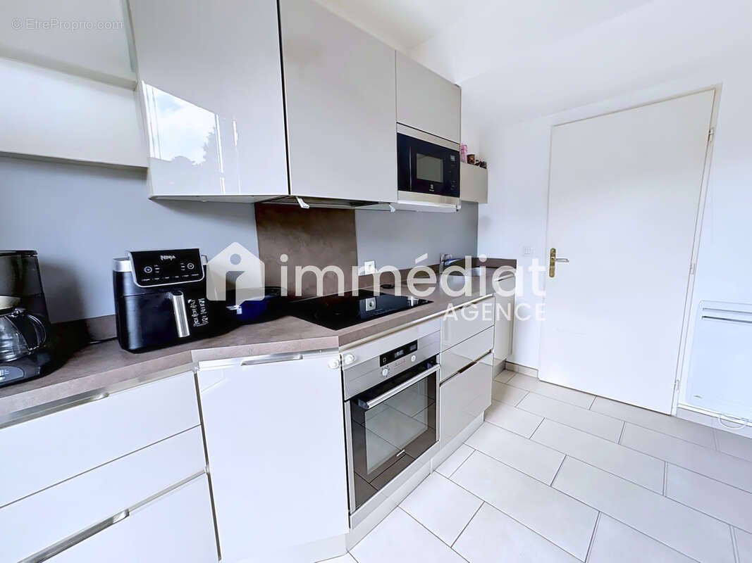 Appartement à RUEIL-MALMAISON