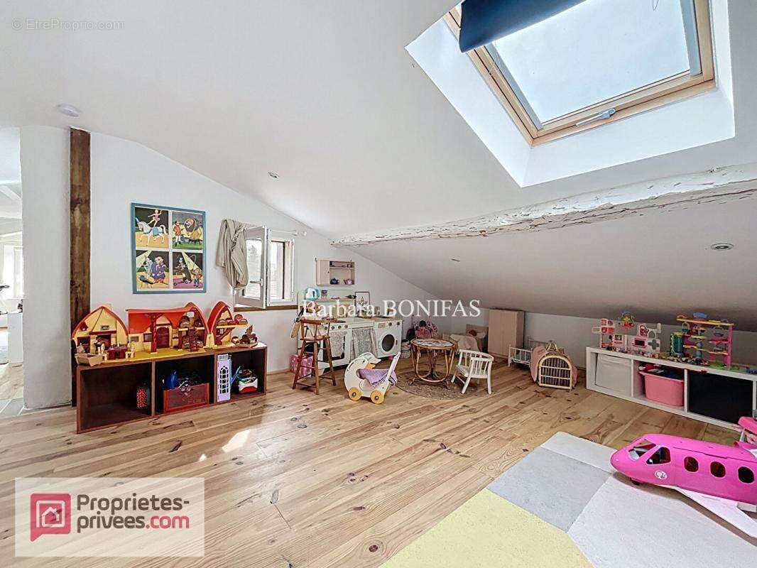 Maison à SAINT-SULPICE