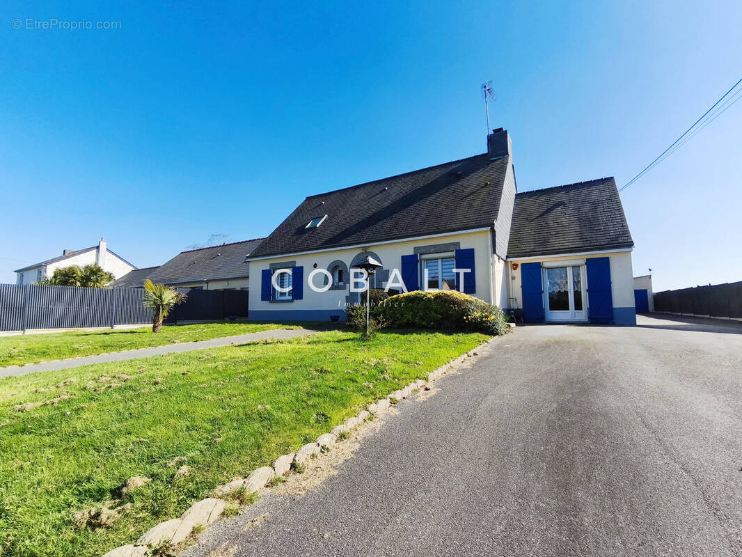 Maison à NOZAY