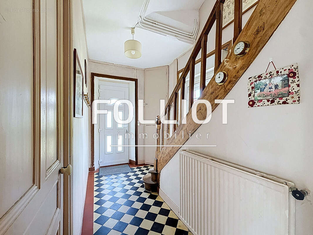 A vendre Maison 6 pièces à Saint-Pair-sur-Mer - Réf. 145972 - photo 2