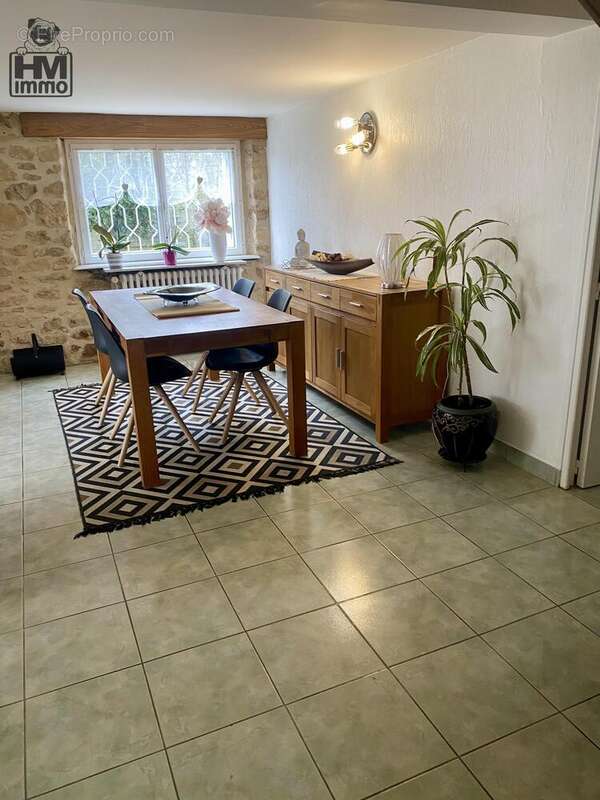 n°5 - Maison à JUILLAC