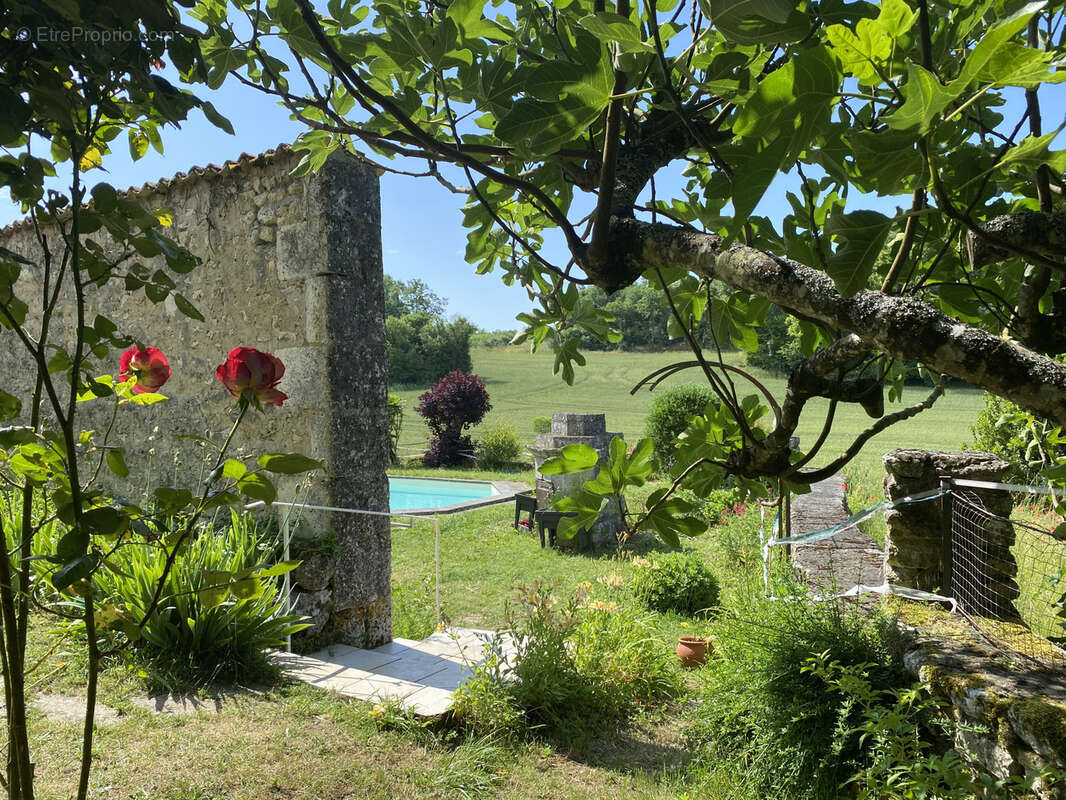 Maison à DIRAC