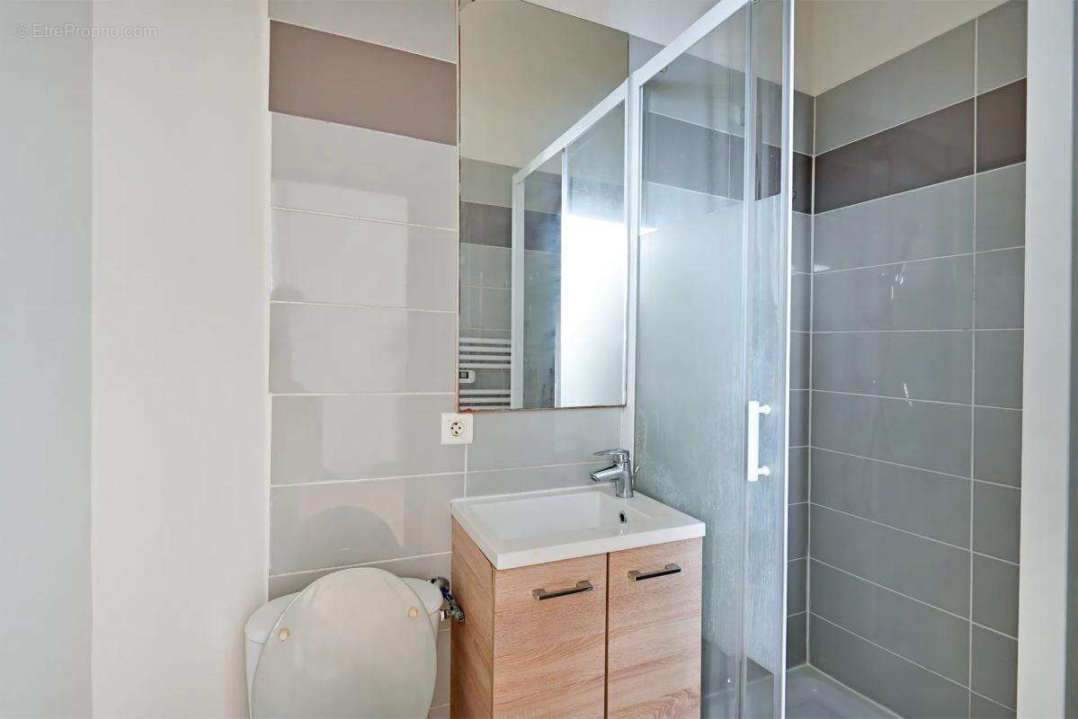 Appartement 1 pièce de 24 m² à Nîmes - photo 9