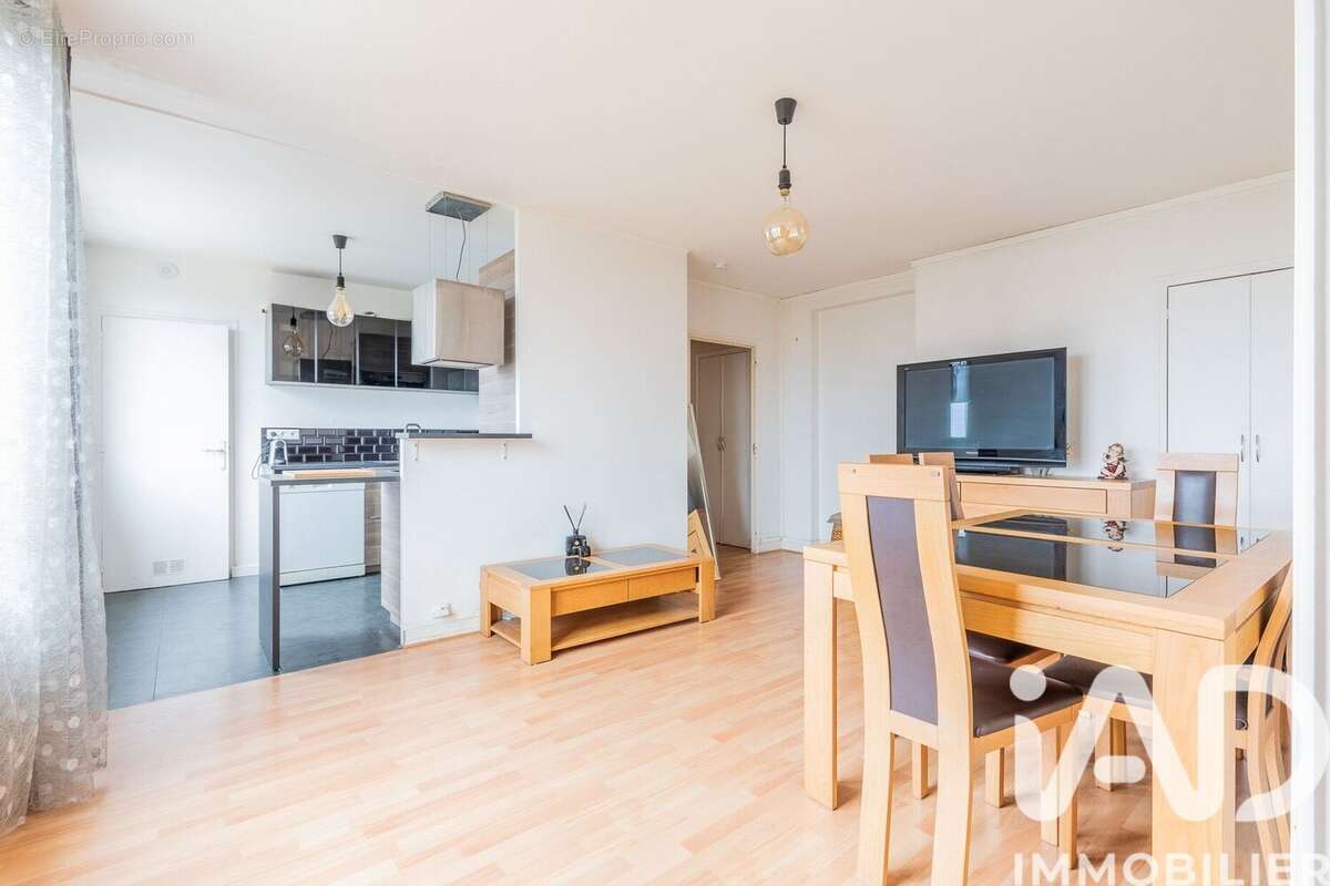 Photo 2 - Appartement à VIRY-CHATILLON