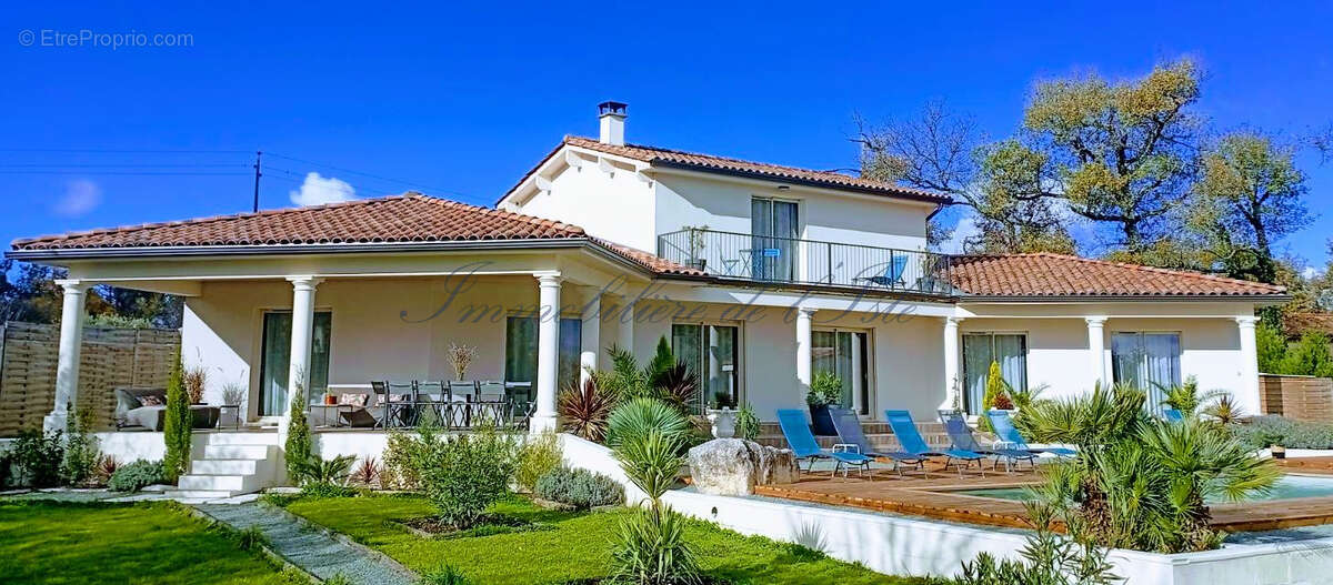 Maison à SAINT-PRIVAT-DES-PRES