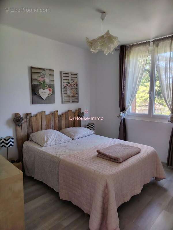 Maison à SAINT-CHRISTOL-LES-ALES