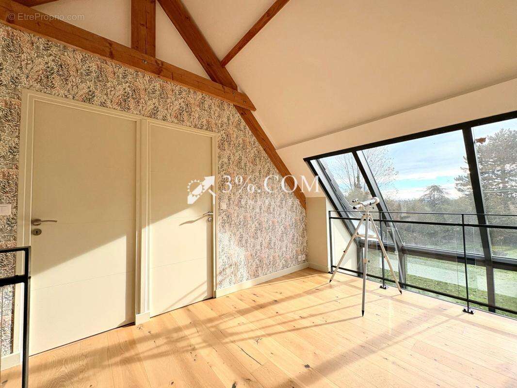 Maison à SAINT-MARTIN-BOULOGNE