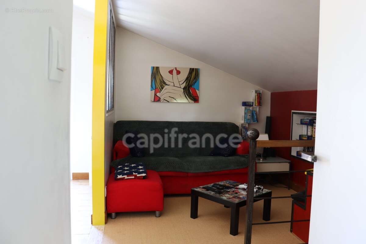 Maison de 116 m² - 4 chambres - proche services à pieds - garage -piscine - photo 22