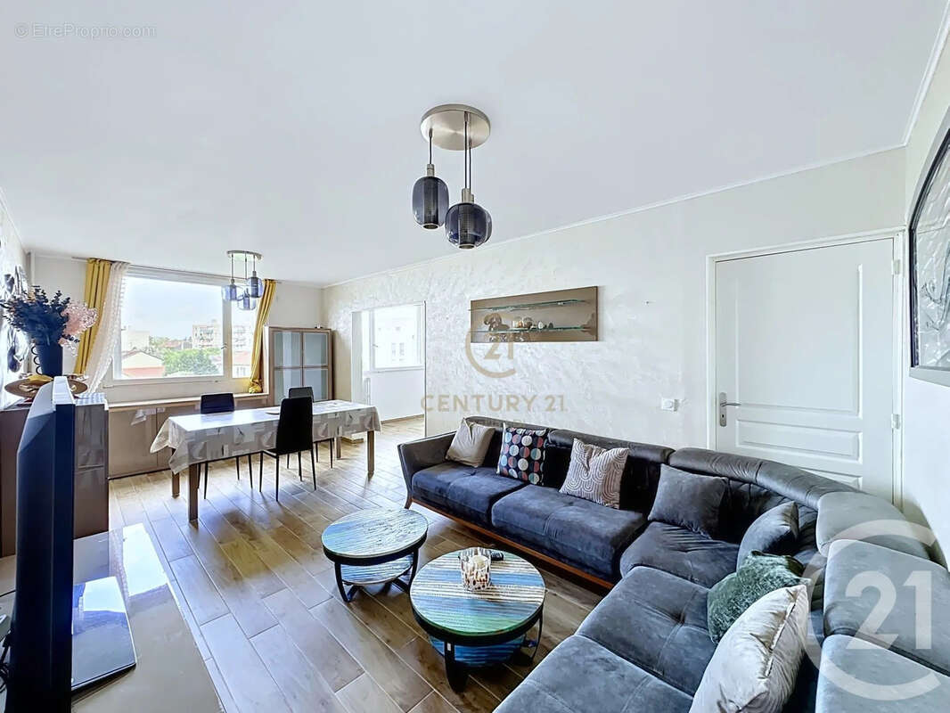 Appartement 79 m² à Lyon-8e  - photo 2
